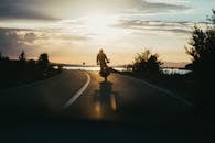 groundless-flight-a-motorcycle-soars-at-124-mph-2.jpeg