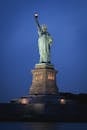 immigration-expert-sounds-alarm-on-chinese-illegal-aliens-using-canadian-city-as-us-gateway-2.jpeg