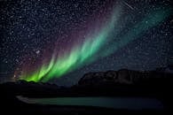 nasa-rover-captures-first-visible-aurora-on-mars-2.jpeg