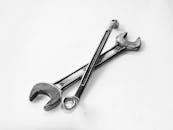 the-surge-of-wrench-attacks-targeting-affluent-crypto-investors-2.jpeg