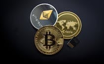 trump-hosts-lavish-dinner-for-meme-coin-investors-claims-biden-administration-targets-crypto-innovators-2.jpeg